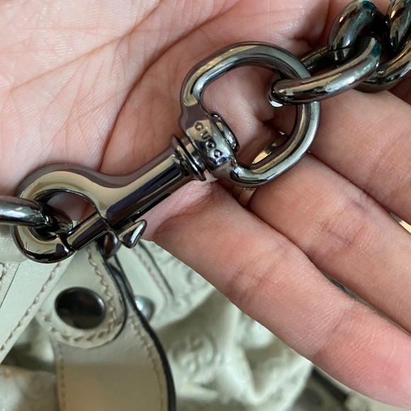Gucci Bag - Picture 2 of 8